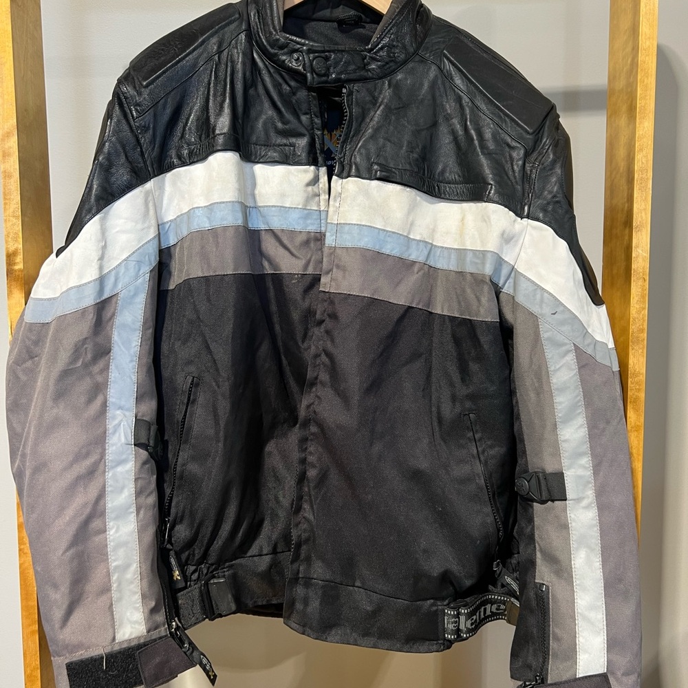 Men's Black and Gray Motorcycle Jacket XXL